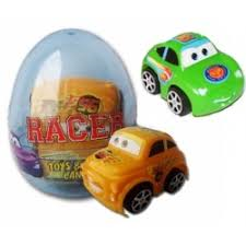 Vajíčko RACER plastové s bonbónky 50g